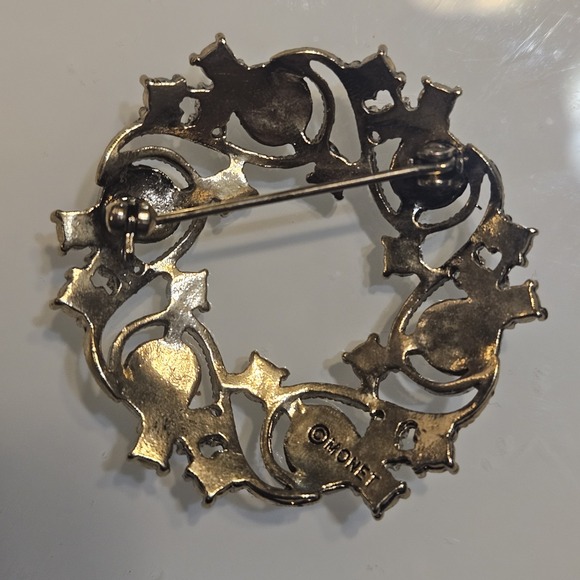 Vintage Monet Brooch Pin Round Wave Open Swirl Faux Pearl Rhinestone Gold Tone - Picture 7 of 14